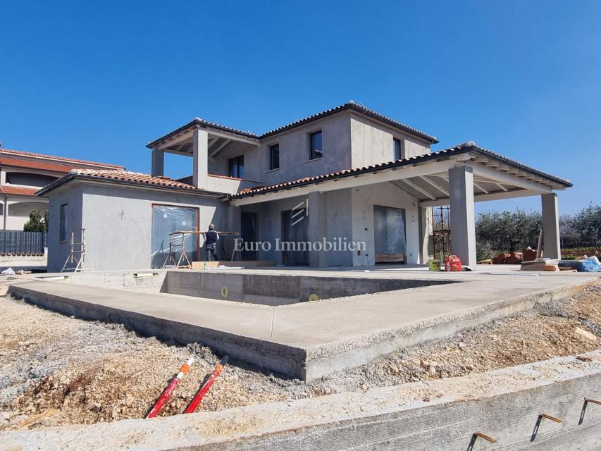 Detached villa with pool, newly built, near Poreč