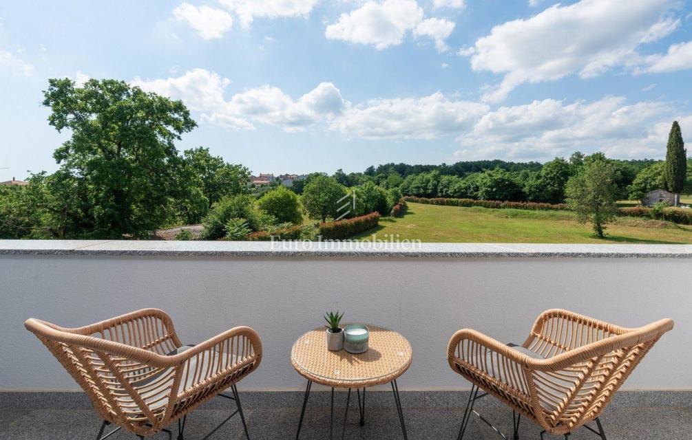 Dintorni di Rovigno, bellissima villa con due piscine e sauna