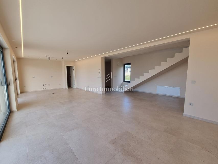 DINTORNI DI PARENZO - Villa moderna con terrazza panoramica, vista mare