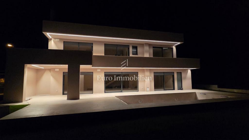 DINTORNI DI PARENZO - Villa moderna con terrazza panoramica, vista mare