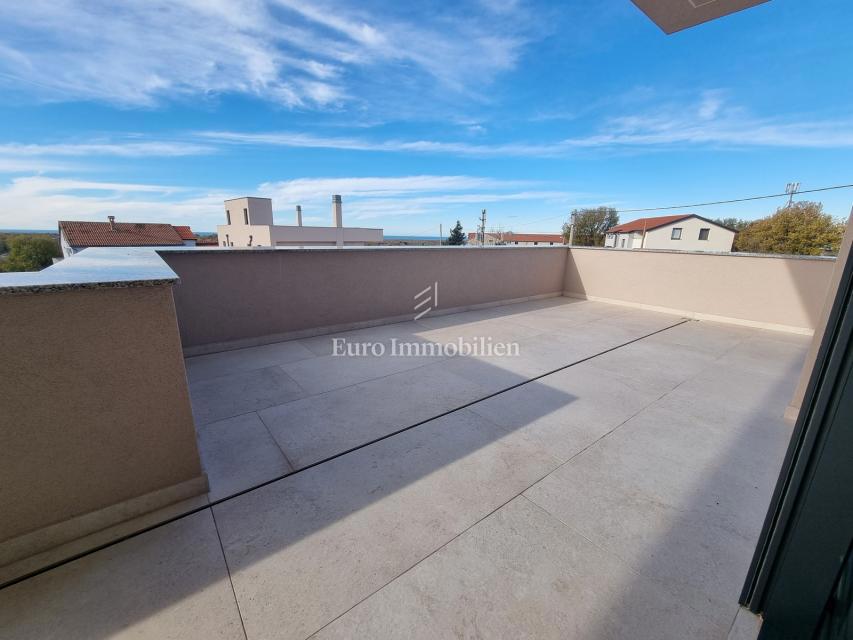 DINTORNI DI PARENZO - Villa moderna con terrazza panoramica, vista mare