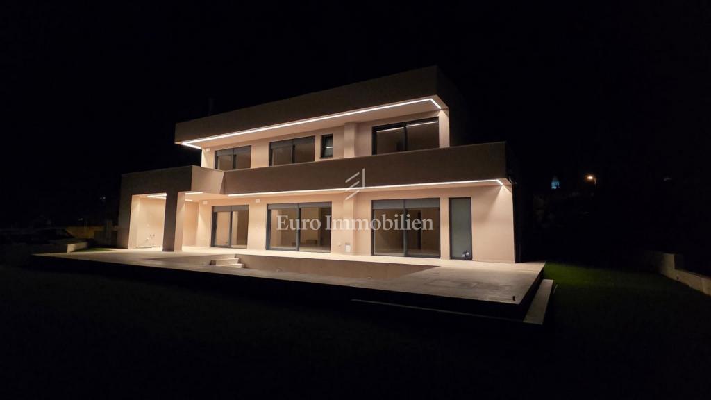 DINTORNI DI PARENZO - Villa moderna con terrazza panoramica, vista mare
