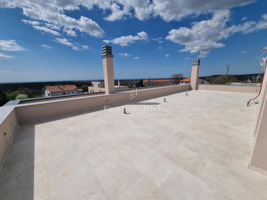 DINTORNI DI PARENZO - Villa moderna con terrazza panoramica, vista mare