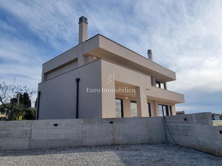 DINTORNI DI PARENZO - Villa moderna con terrazza panoramica, vista mare