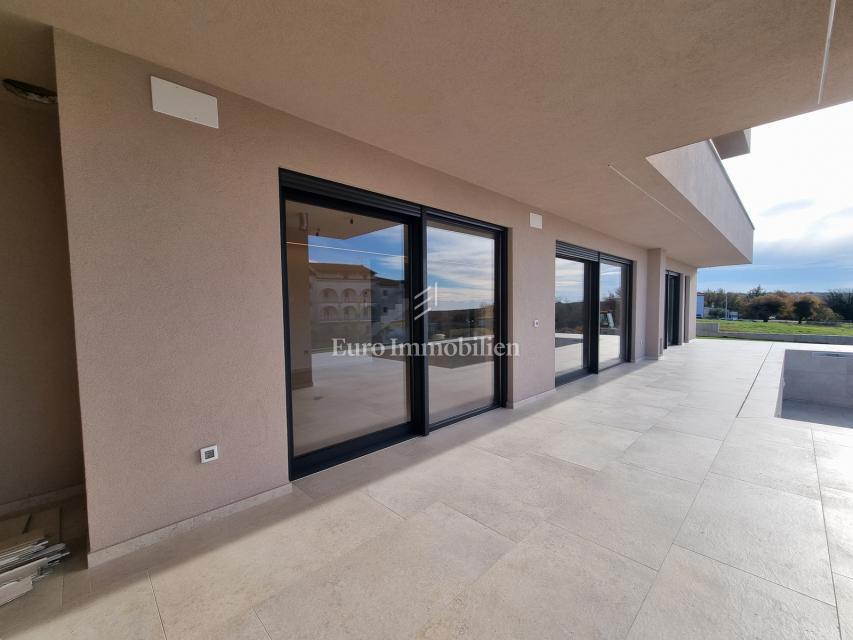 DINTORNI DI PARENZO - Villa moderna con terrazza panoramica, vista mare