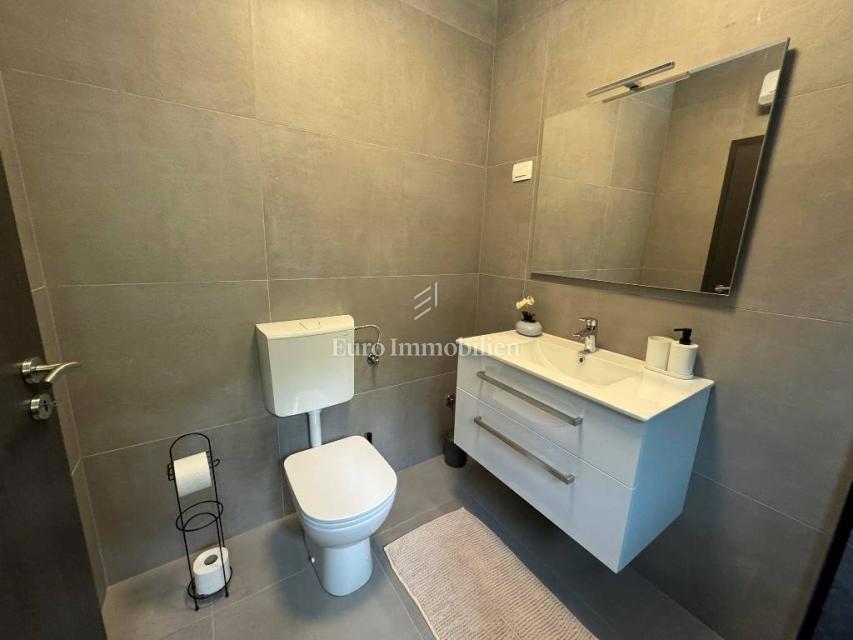 Istria - Moderna casa con piscina