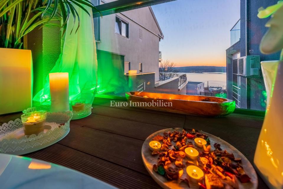 Penthouse unico in vendita a Crikvenica