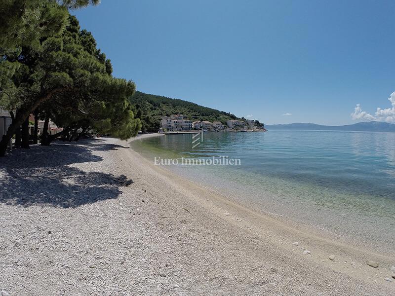 Drvenik - appartamento vicino alla spiaggia