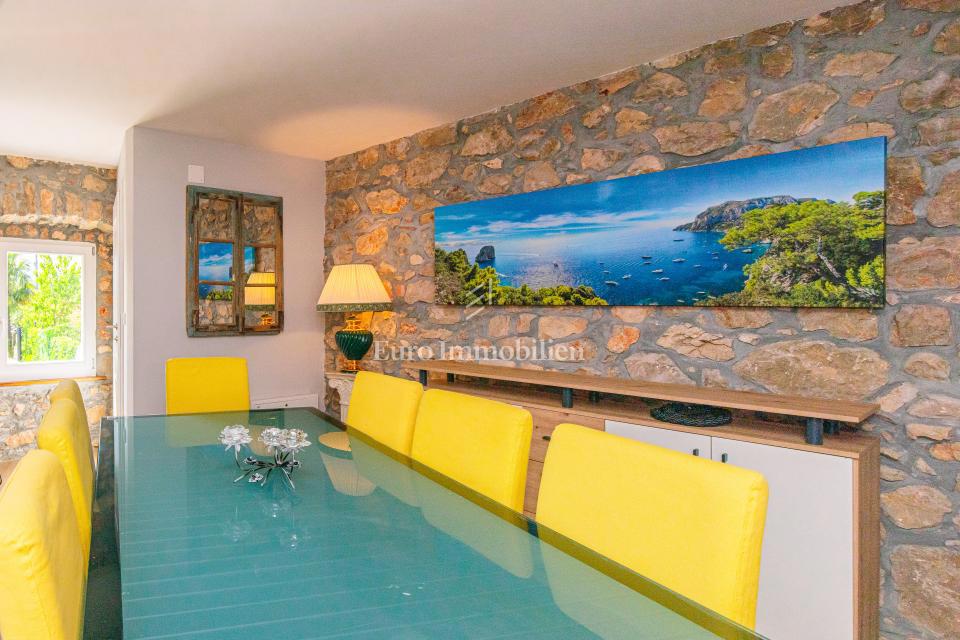 Casa in pietra con piscina - isola di Krk