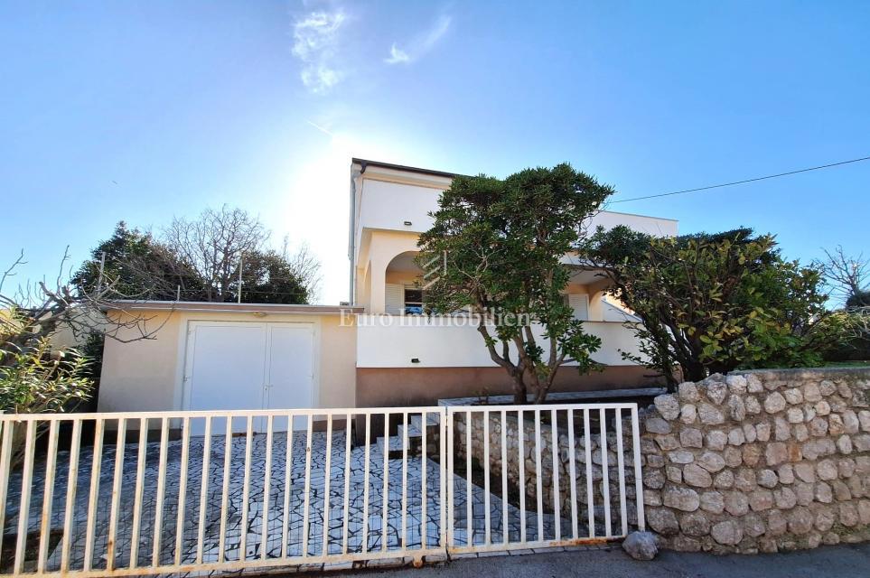 Isola di Krk, casa indipendente a 80 m dal mare