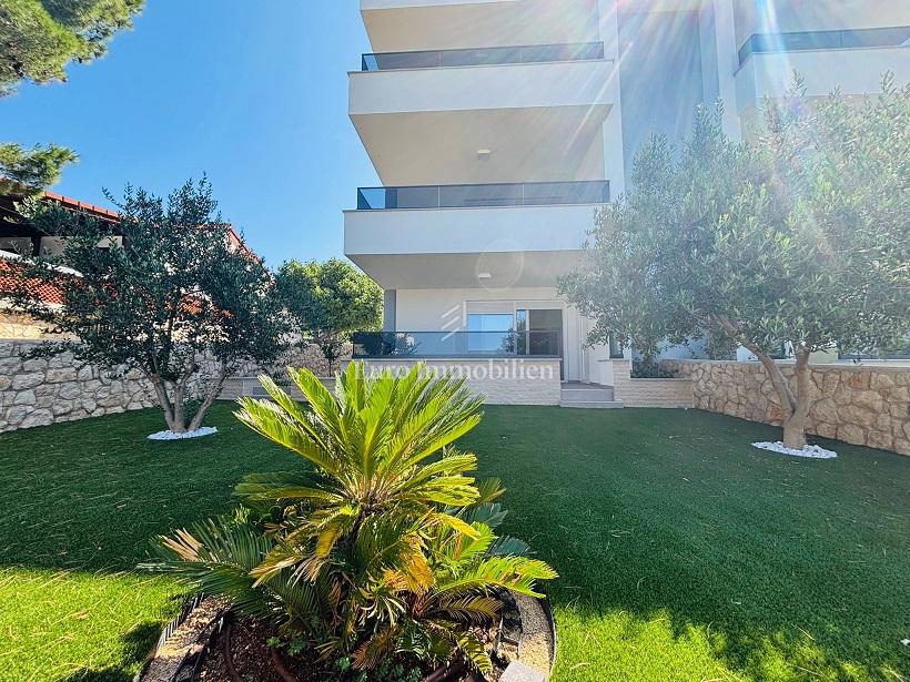 Novalja - appartamento al piano terra di un nuovo edificio