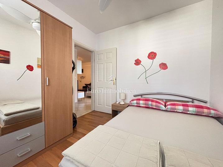 Novalja - appartamento al piano terra con ampia terrazza