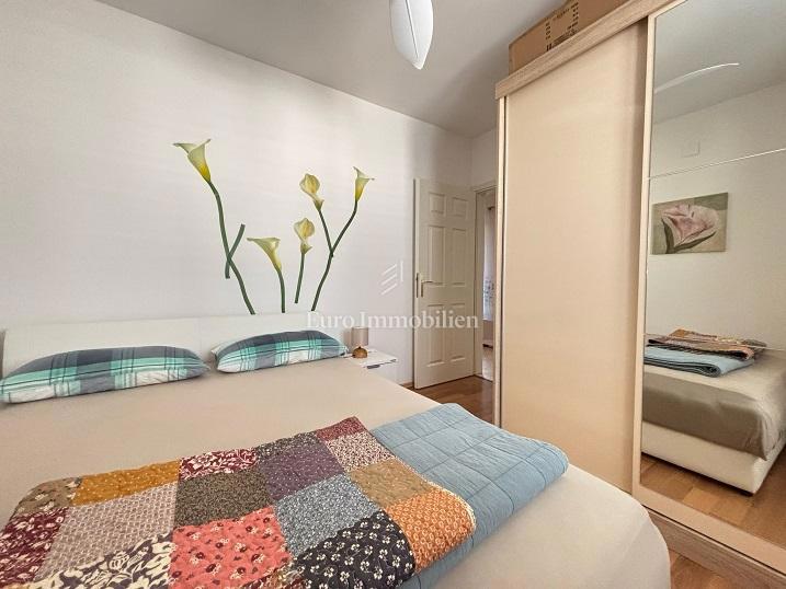 Novalja - appartamento al piano terra con ampia terrazza