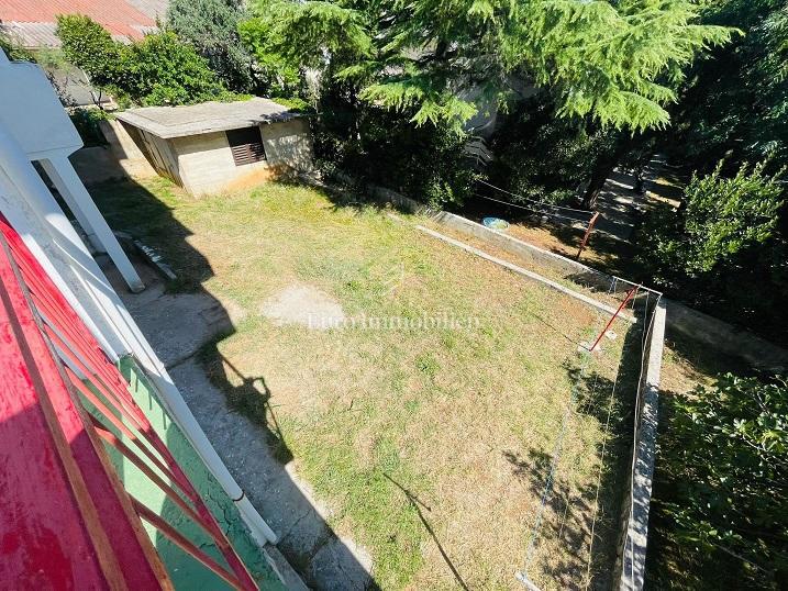 Novalja - casa con 7 appartamenti e vista mare