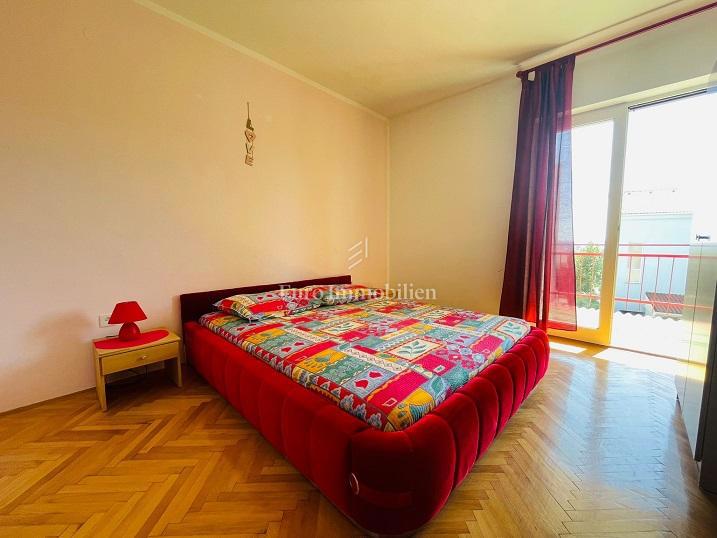 Novalja - casa con 7 appartamenti e vista mare