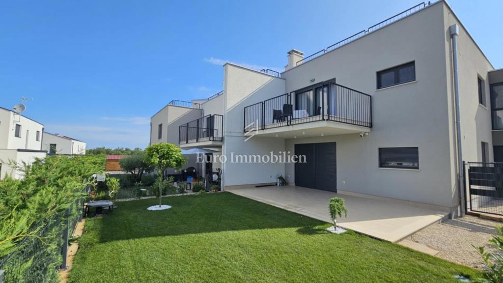 Parenzo, dintorni - appartamento  con terrazza sul tetto