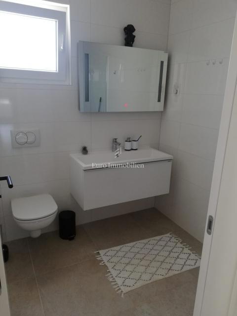 Nin - casa con piscina vicino al mare