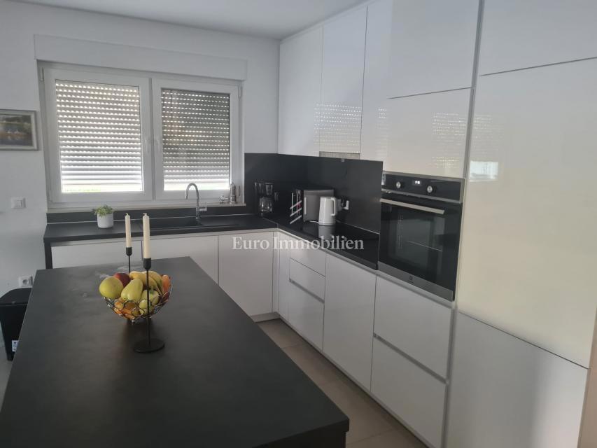 Nin - casa con piscina vicino al mare