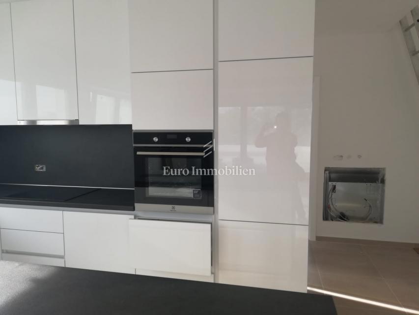 Nin - casa con piscina vicino al mare