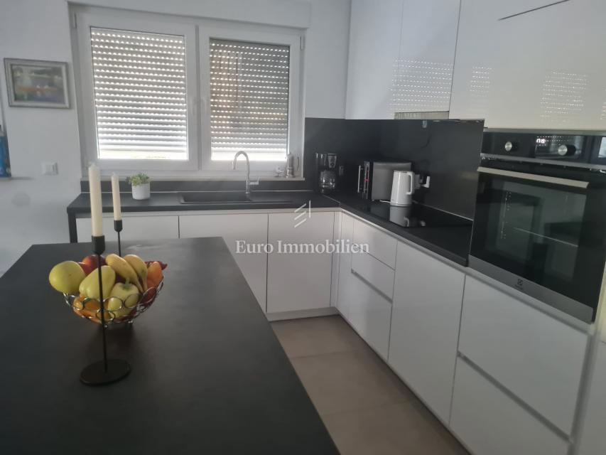 Nin - casa con piscina vicino al mare