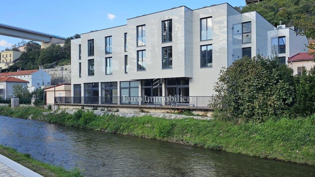 Appartamento recentemente ristrutturato nel centro di Crikvenica