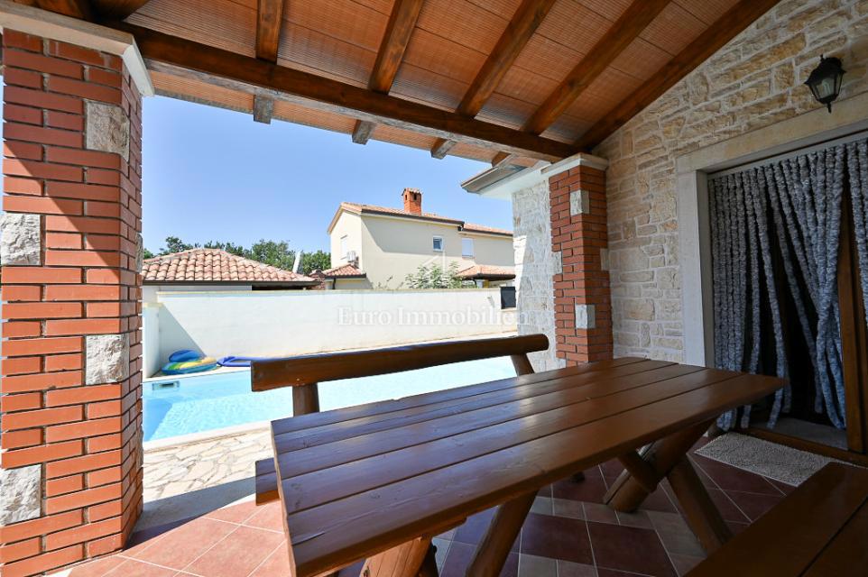 Istria, Visinada – Casa indipendente con piscina