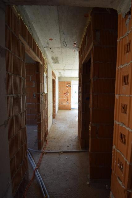 Vodice – Appartamento SJ1 piano terra vicino spiaggia