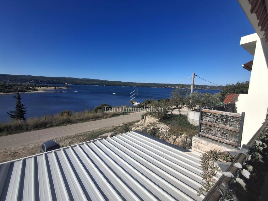 Appartamento in prima fila al mare, Vrulje – Kruševo