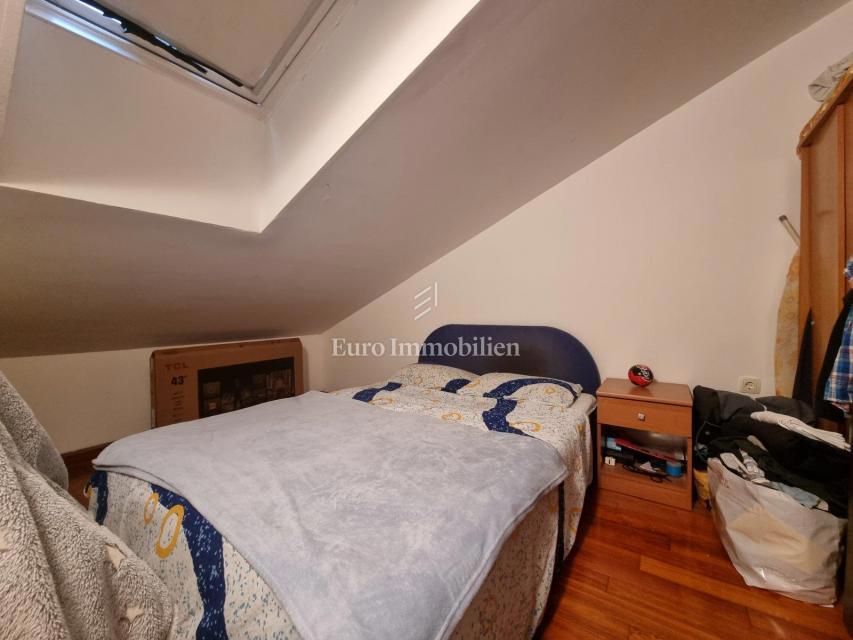 Crikvenica, Appartamento arredato in edificio con ascensore