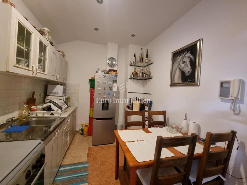 Crikvenica, Appartamento arredato in edificio con ascensore