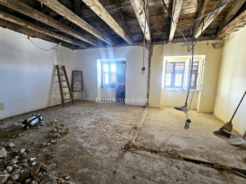 Casa d’epoca in posizione fantastica – fronte mare, Klimno