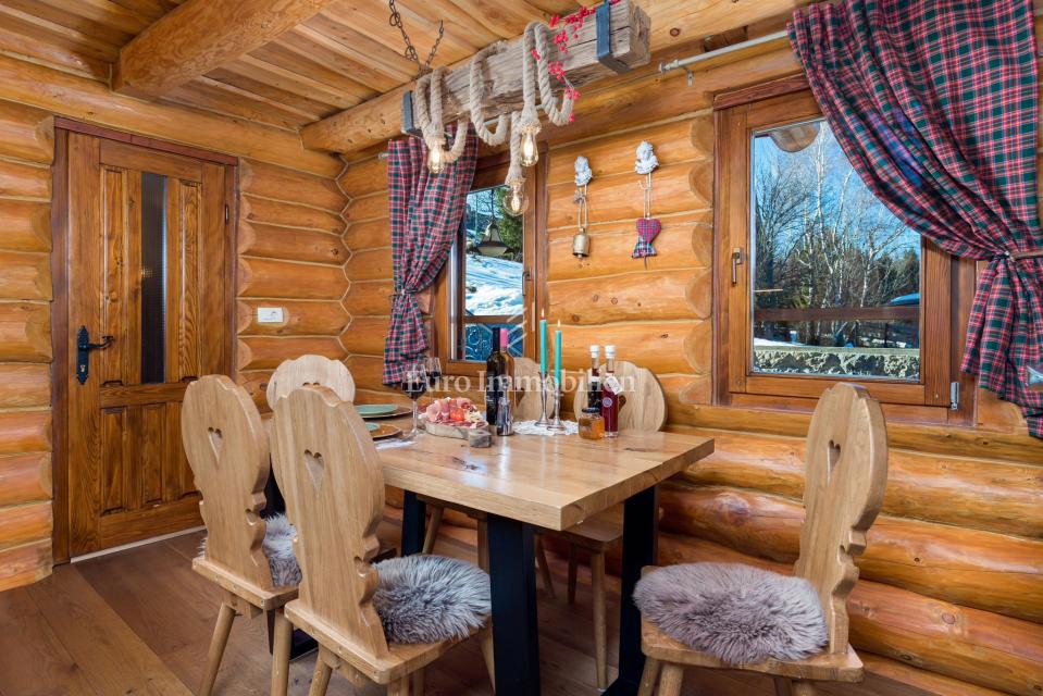 Ravna Gora  Kupjak, casa con piscina e area wellness