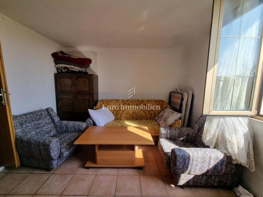 Dintorni di Visignano – casa con tre appartamenti