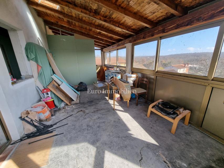 Dintorni di Visignano – casa con tre appartamenti