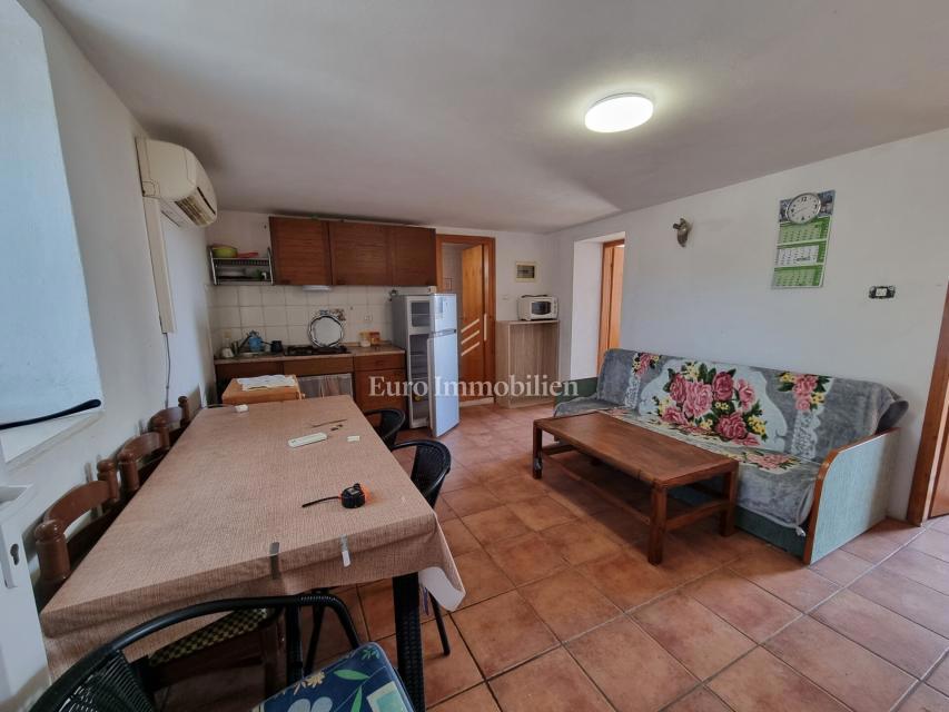 Dintorni di Visignano – casa con tre appartamenti