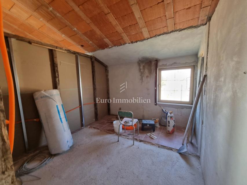 Dintorni di Visignano – casa con tre appartamenti