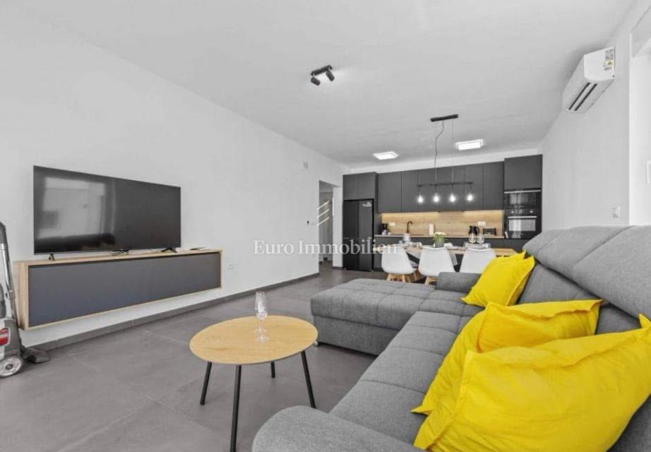 Villa moderna con piscina riscaldata, Svetvincenti, Istria