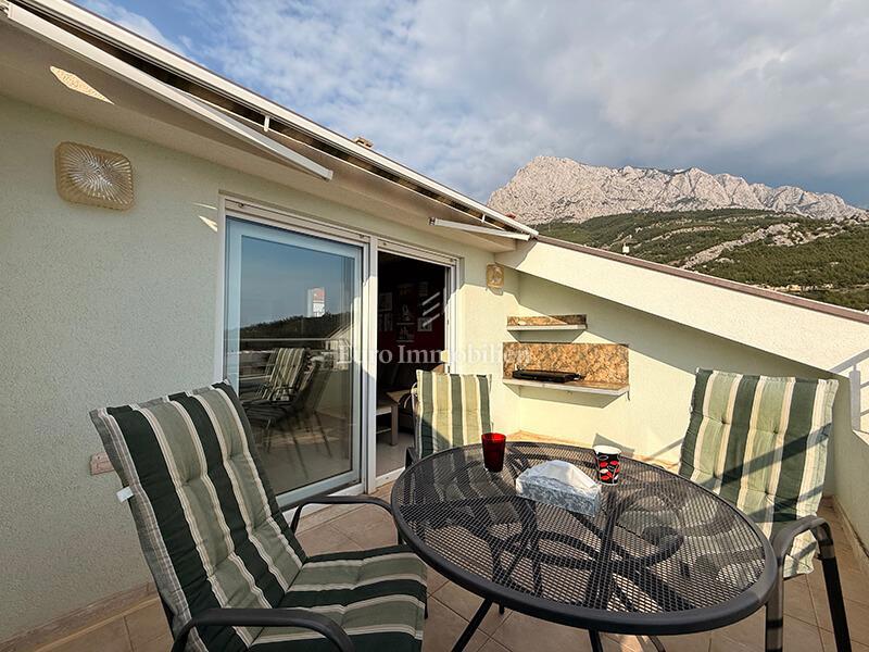 Promajna - appartamento arredato vicino alla spiaggia