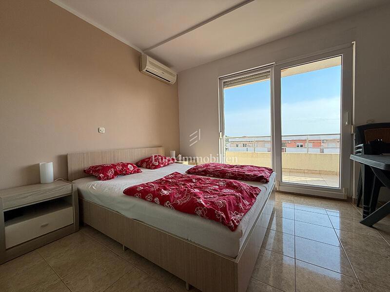 Promajna - appartamento arredato vicino alla spiaggia