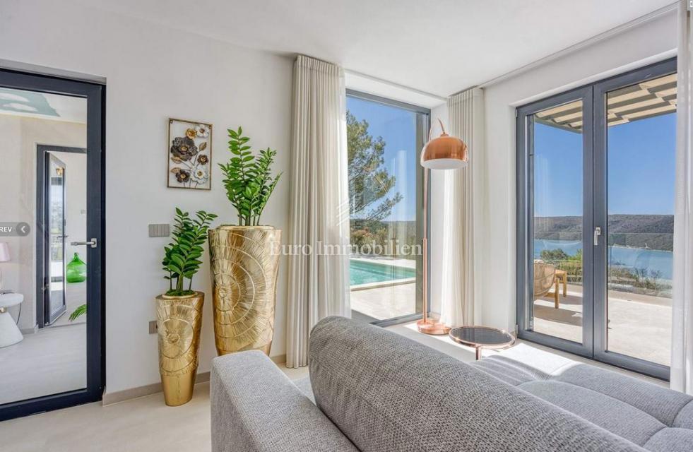 Istria - Villa di lusso con piscina e vista mare aperta