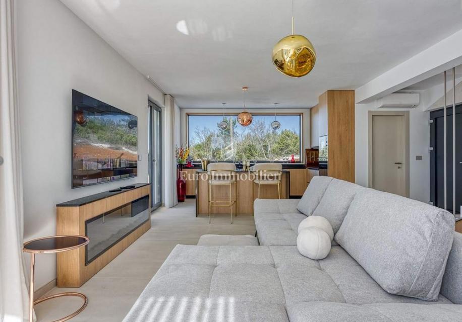 Istria - Villa di lusso con piscina e vista mare aperta