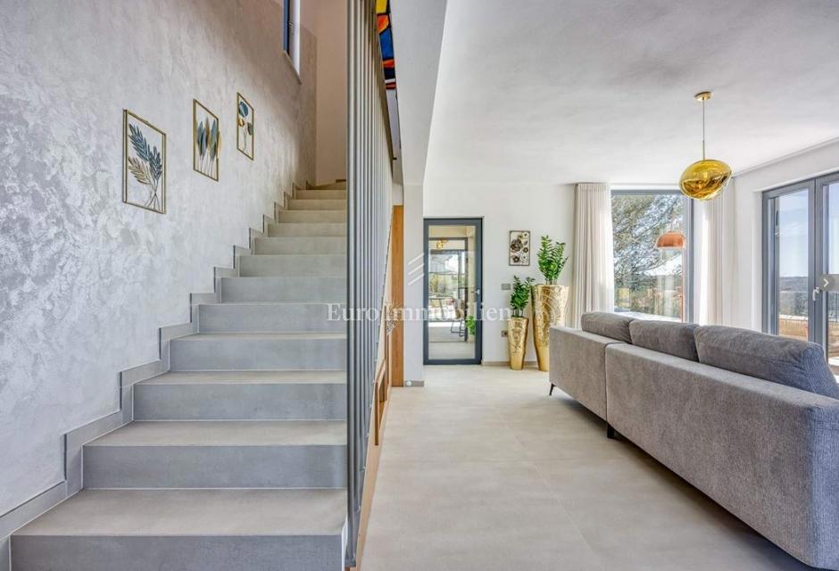 Istria - Villa di lusso con piscina e vista mare aperta