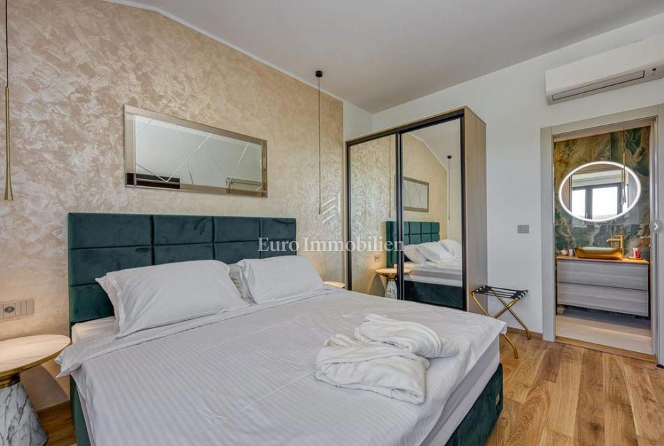 Istria - Villa di lusso con piscina e vista mare aperta