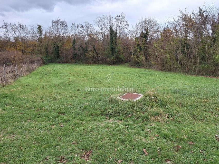 Istria, Raša - terreno edificabile 1.560 m²