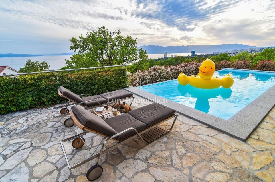 Kostrena - casa con piscina e dependance, vista mare