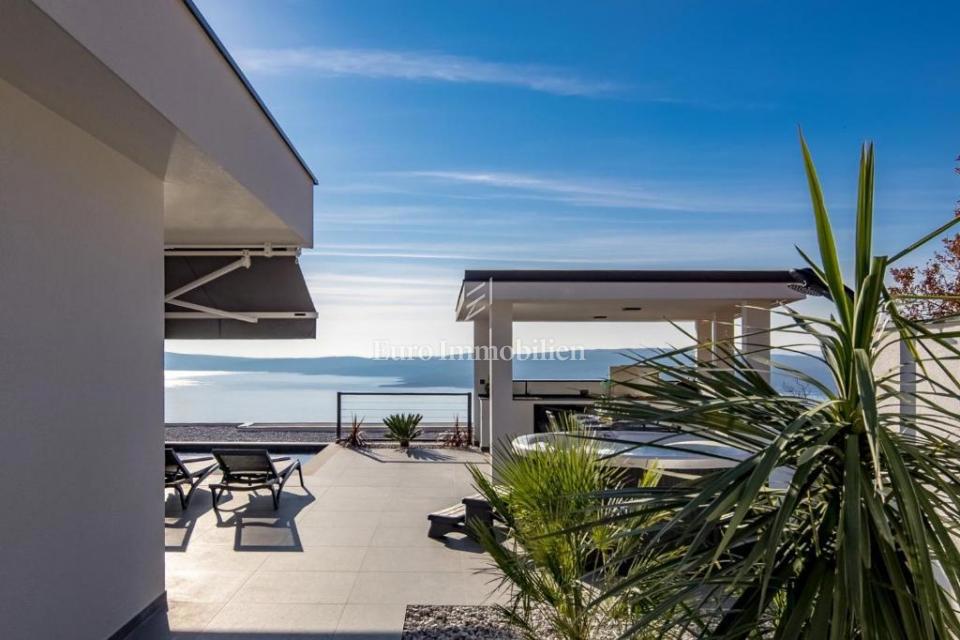 Crikvenica - Villa moderna con piscina e vista mare