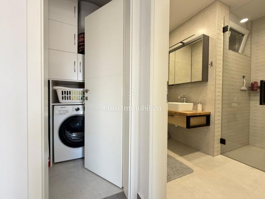 Novalja - appartamento con giardino vicino alla spiaggia