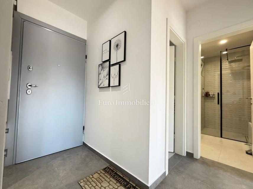 Novalja - appartamento con giardino vicino alla spiaggia