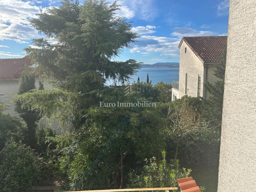 Crikvenica, casa d’investimento con 5 unità e vista mare aperta