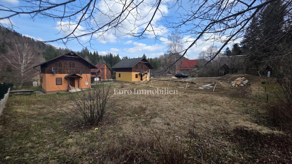 Fužine, Vrelo - terreno con permesso di costruzione
